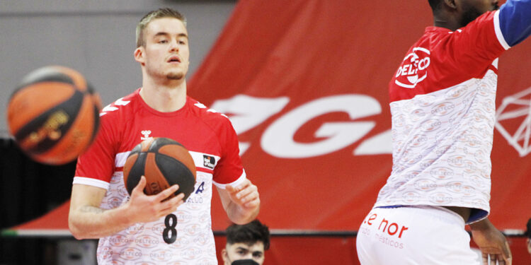 DinoRadoncic_CasademontZaragoza-AcunsaGBC_Calentamiento_1920x600