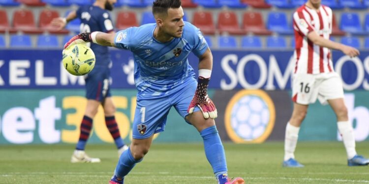 Álvaro Fernández SD Huesca