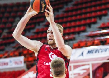 HLINASON con el Casademont Zaragoza