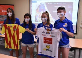 Antía Pérez, Clara Rodríguez, Miriam Ruiz y Maite García.